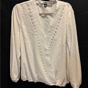 SHEIN White Textured Lace V-Neck Blouse